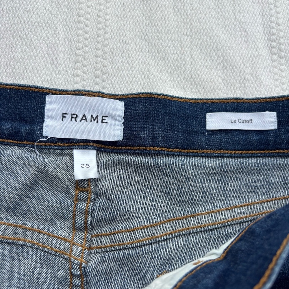 Frame Le Cut Off denim shorts size 28 - Picture 2 of 3
